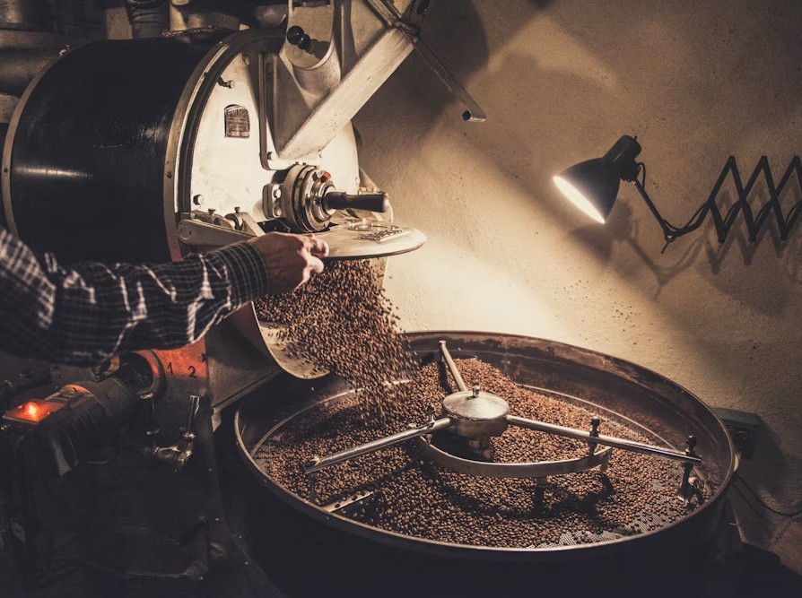 Processo de torrefação do café Minastra